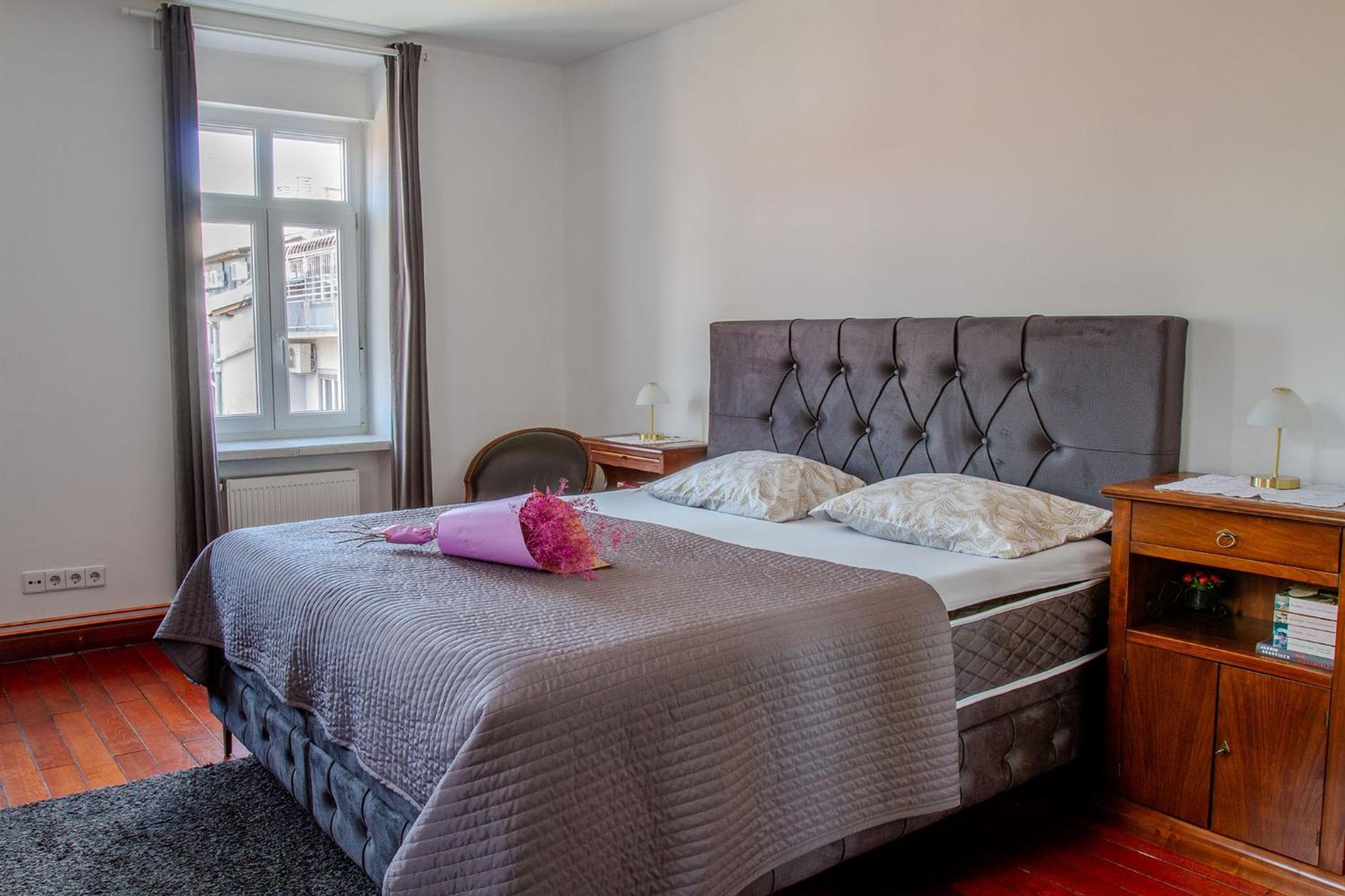 Chic Antique Dana - Zagreb Center-View Exterior foto